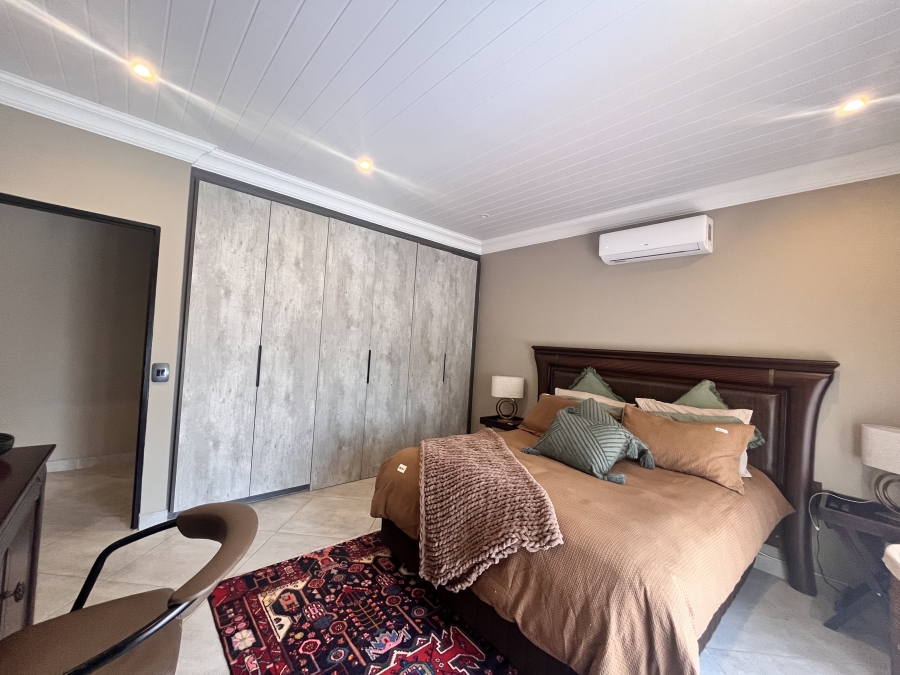To Let 4 Bedroom Property for Rent in Wilkoppies North West